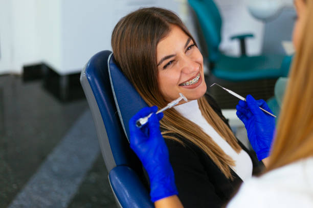 Best Tooth Extraction  in Bridgeview, IL